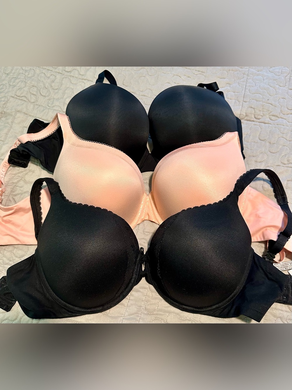 34DDD Bundle- Victoria's Secret Black & Blush Smooth Bra Set